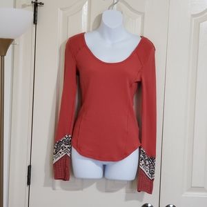 We The Free Scoop Neck Pullover Top with Crocheted details Size M